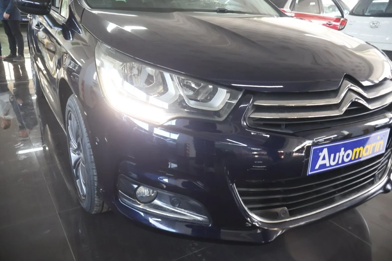 Citroen C4 - View model 16
