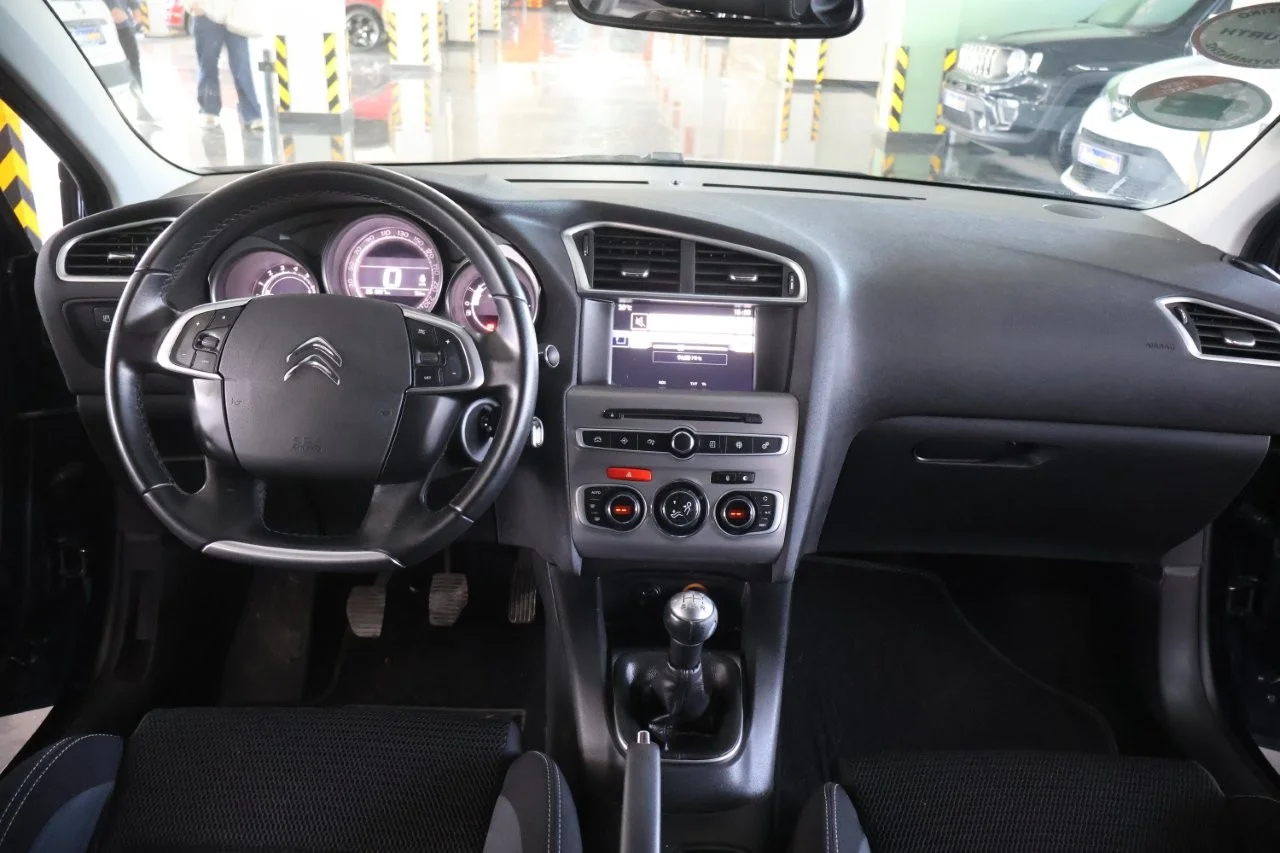 Citroen C4 - View model 19