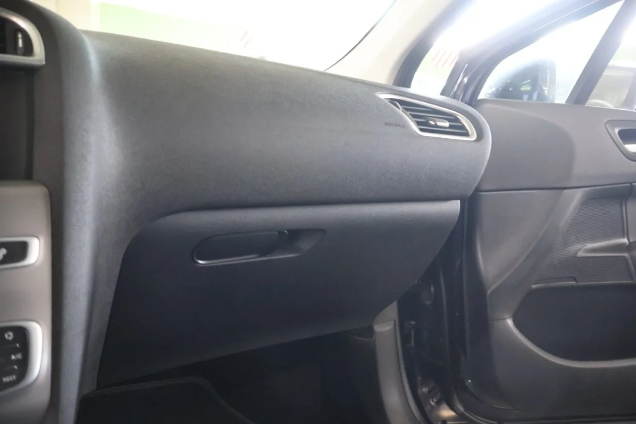 Citroen C4 - View model 26