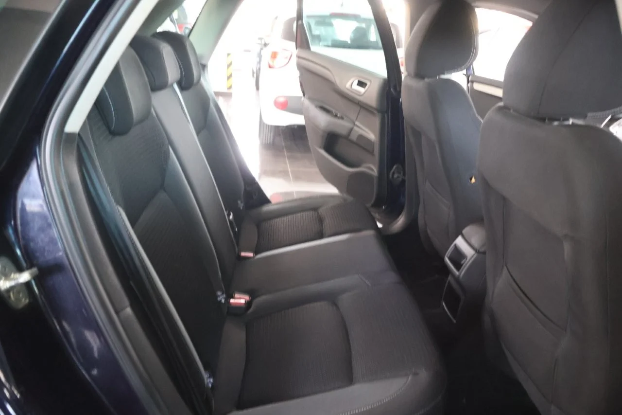Citroen C4 - View model 38