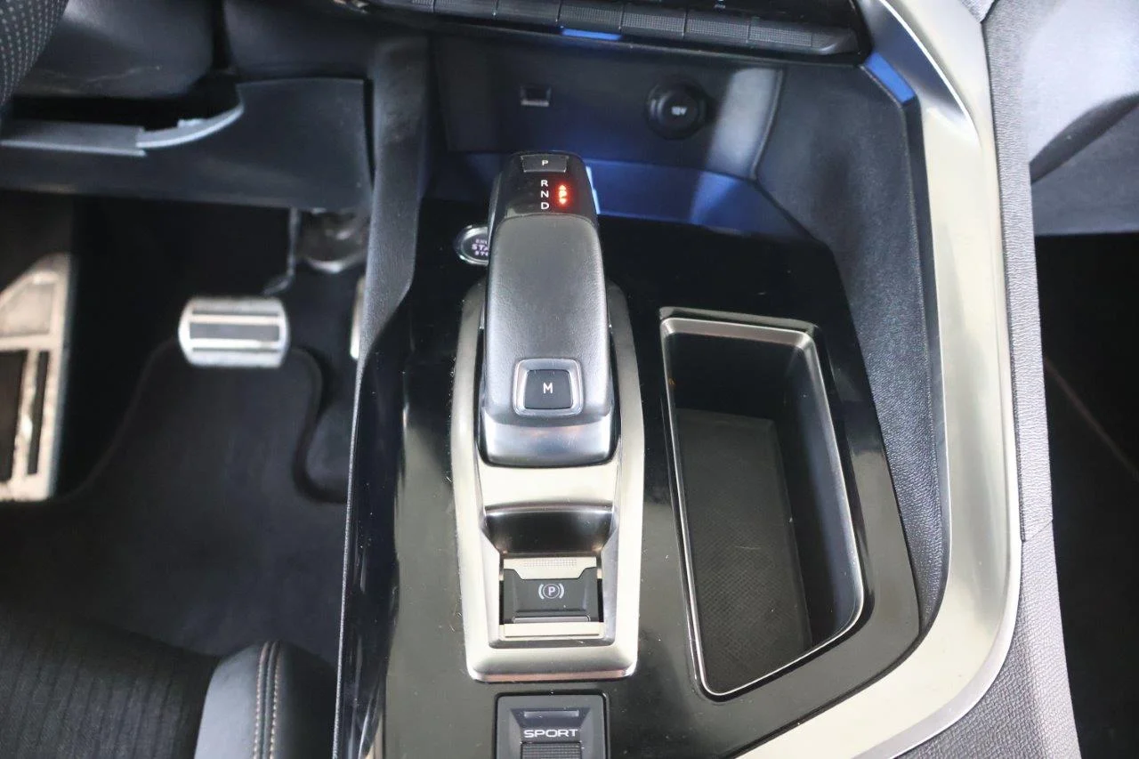 Peugeot 3008 - View model 23