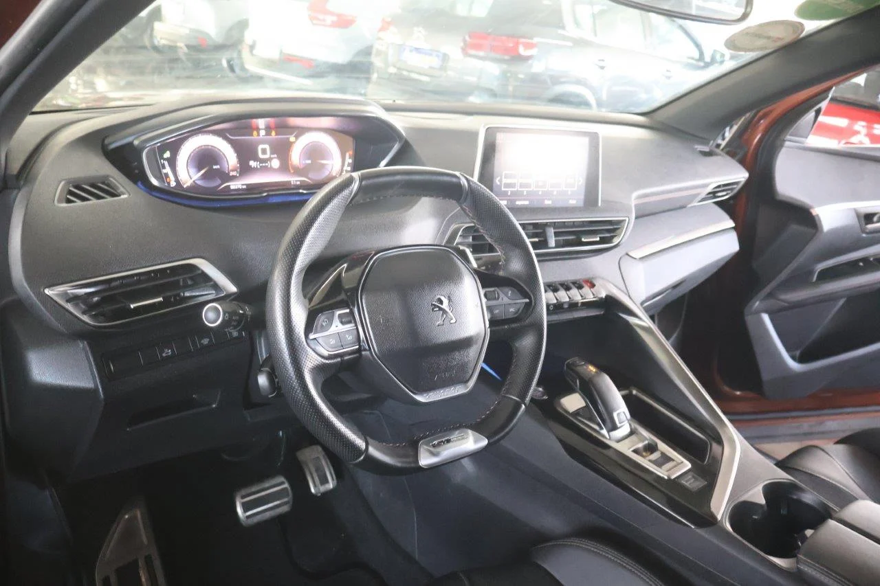 Peugeot 3008 - View model 29