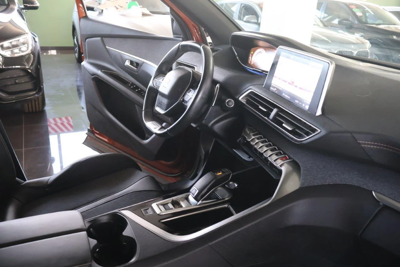Peugeot 3008 - View model 38