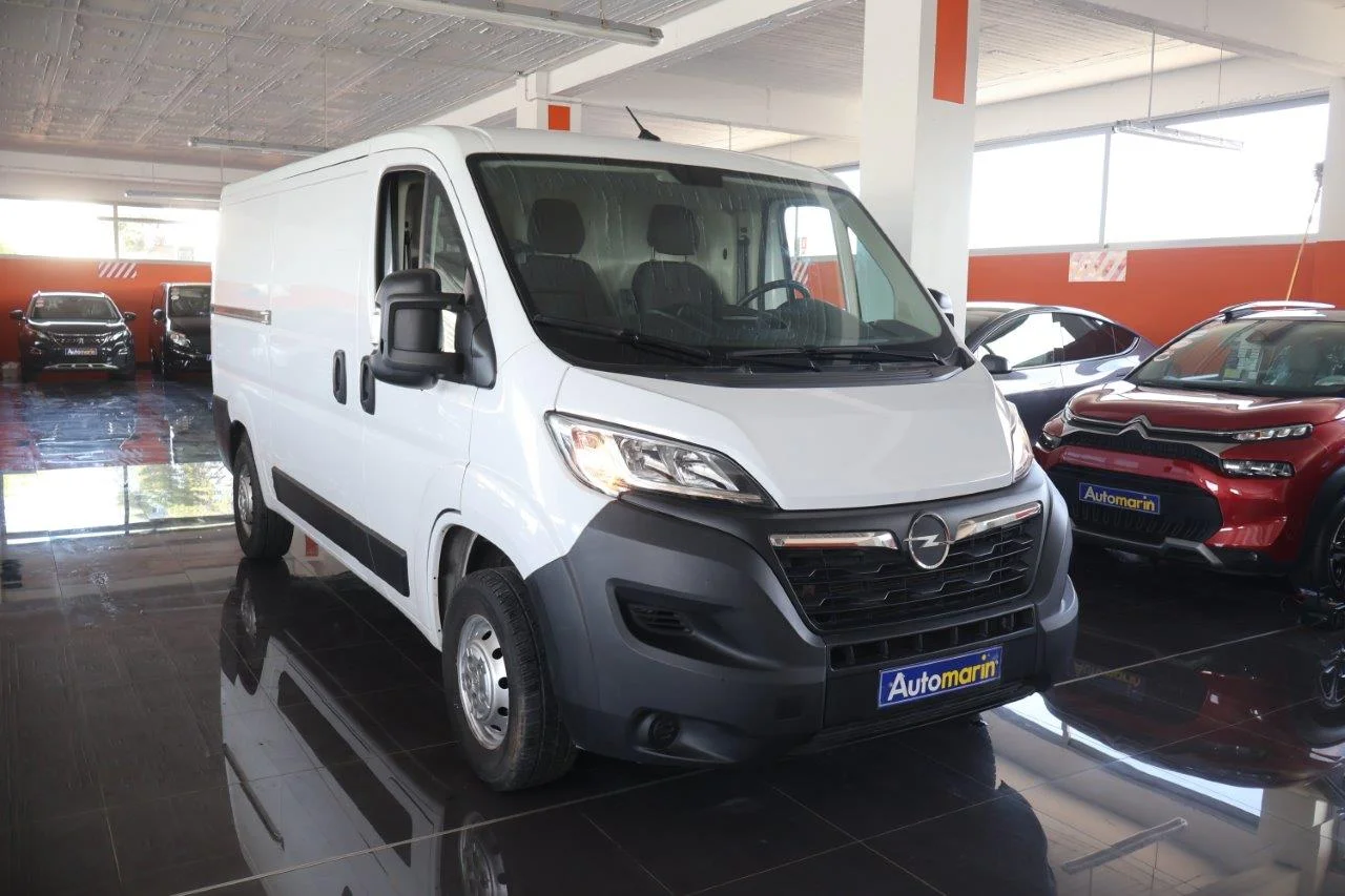 View 4 - Opel Movano - 2022