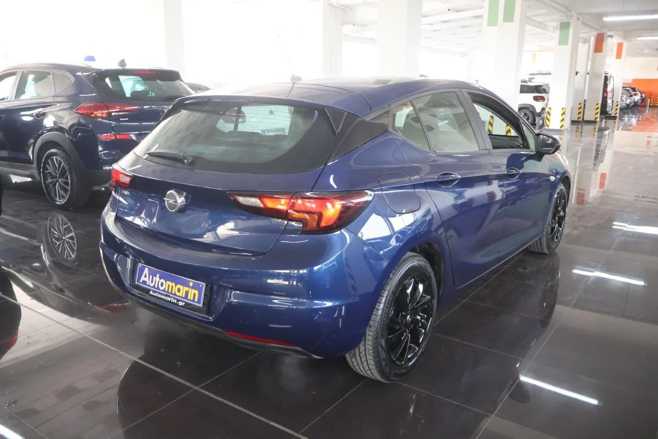 View 5 - Opel Astra - 2020