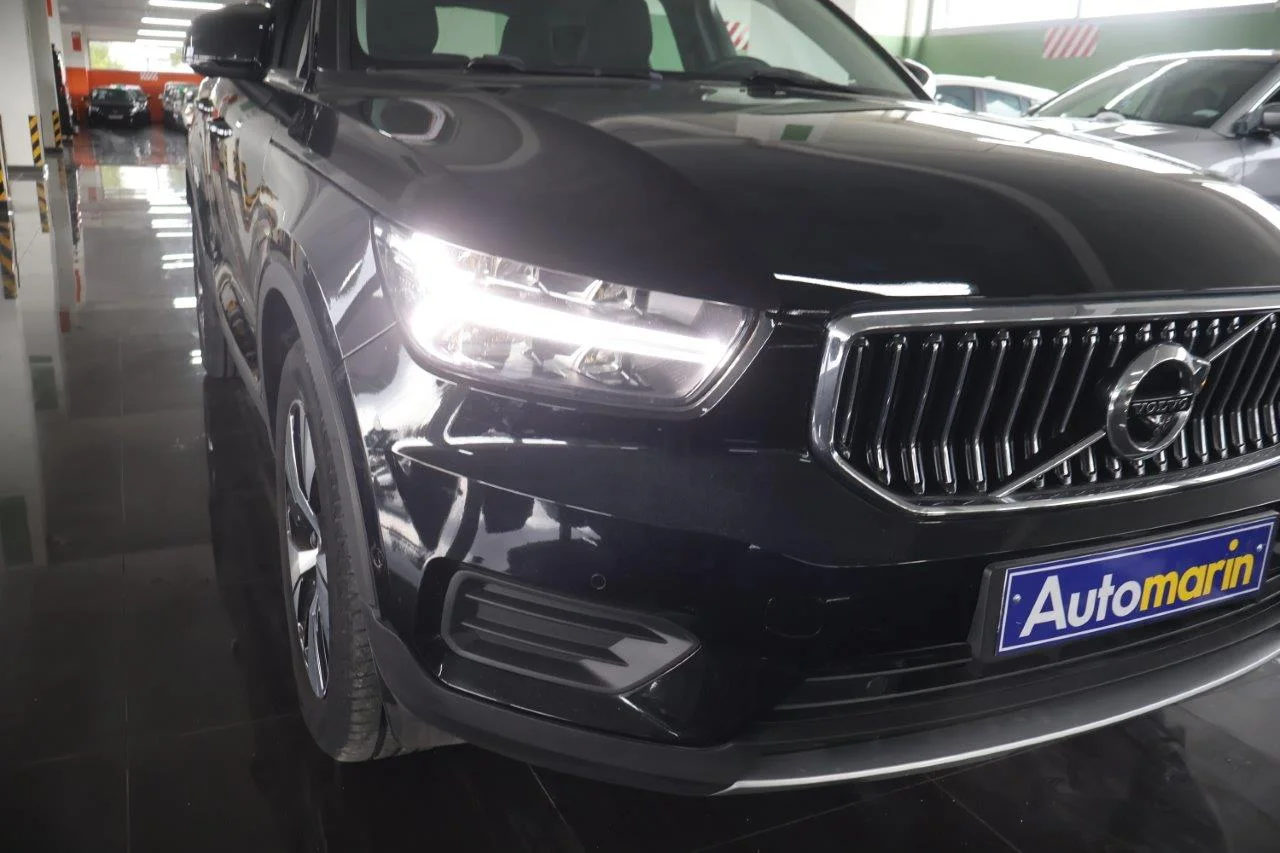 Volvo XC40 - View model 16