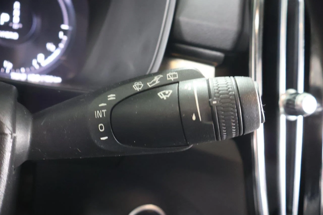 Volvo XC40 - View model 29