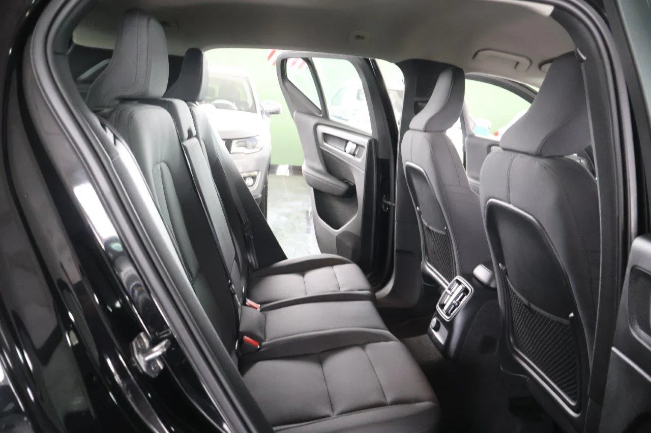 Volvo XC40 - View model 39