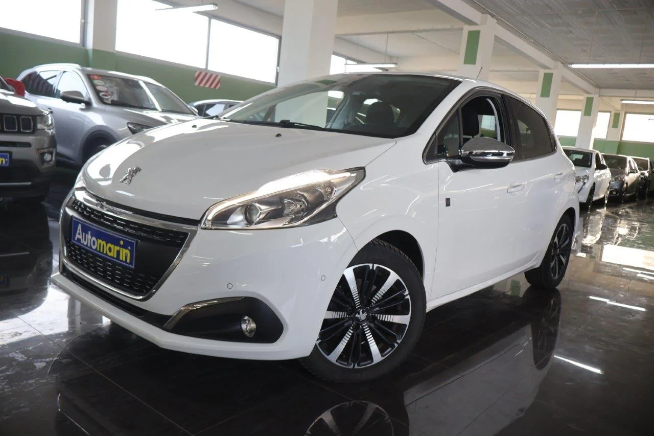 View 1 - Peugeot 208 - 2019