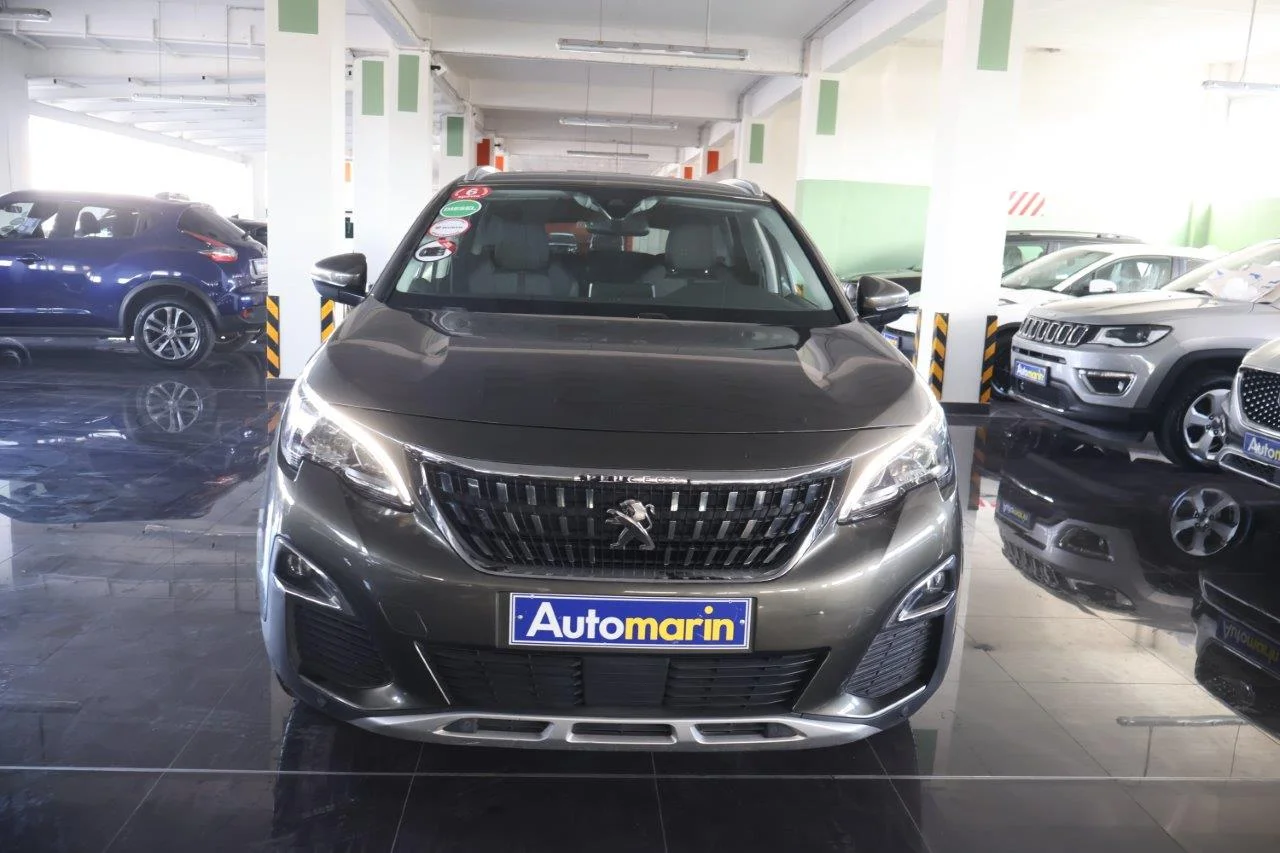 View 3 - Peugeot 3008 - 2018