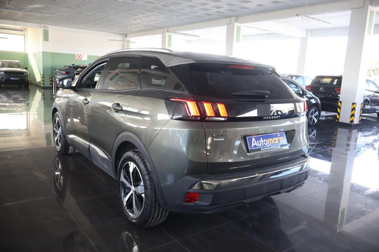 Peugeot 3008 - View model 6