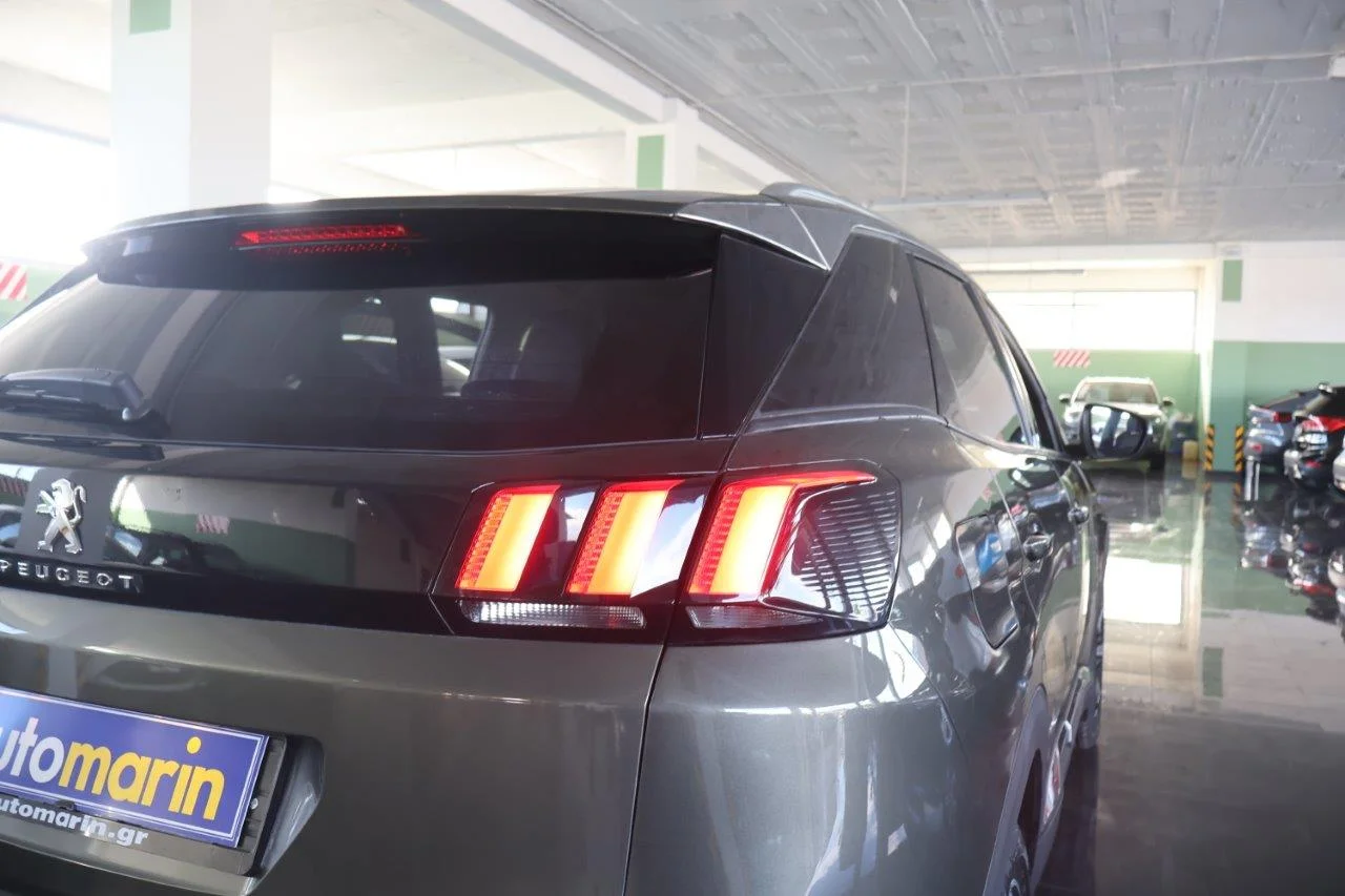 Peugeot 3008 - View model 10