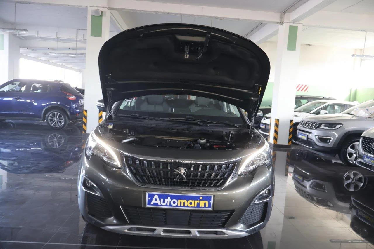Peugeot 3008 - View model 18