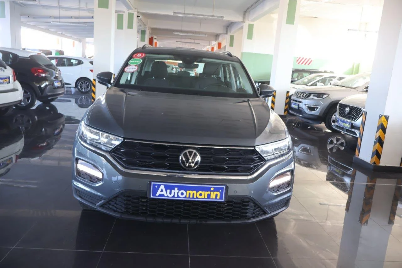 View 3 - Volkswagen T-Roc - 2020