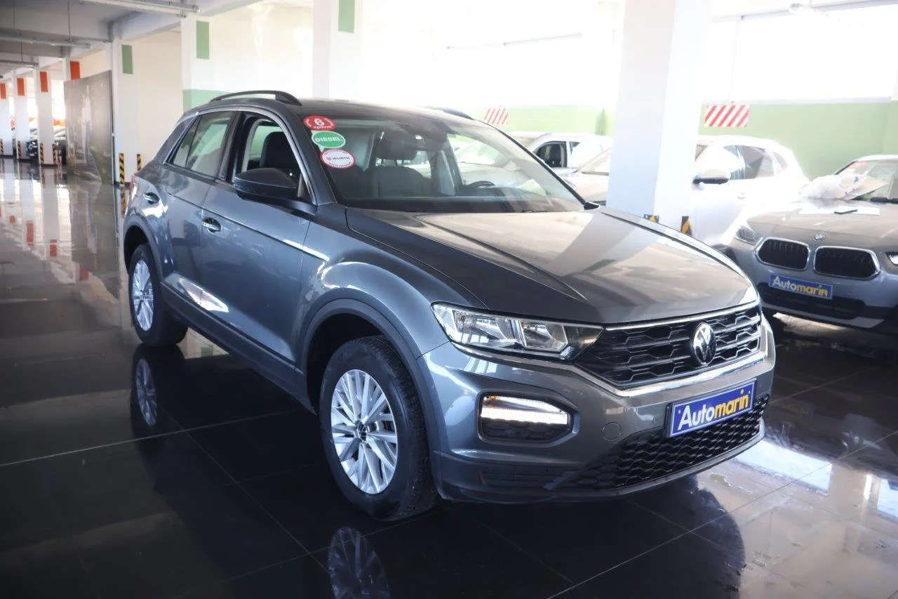 View 4 - Volkswagen T-Roc - 2020