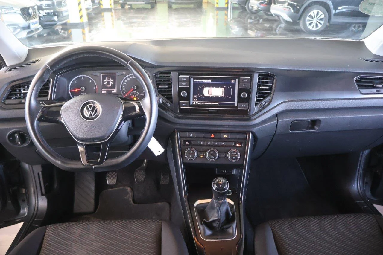 Volkswagen T-Roc - View model 20