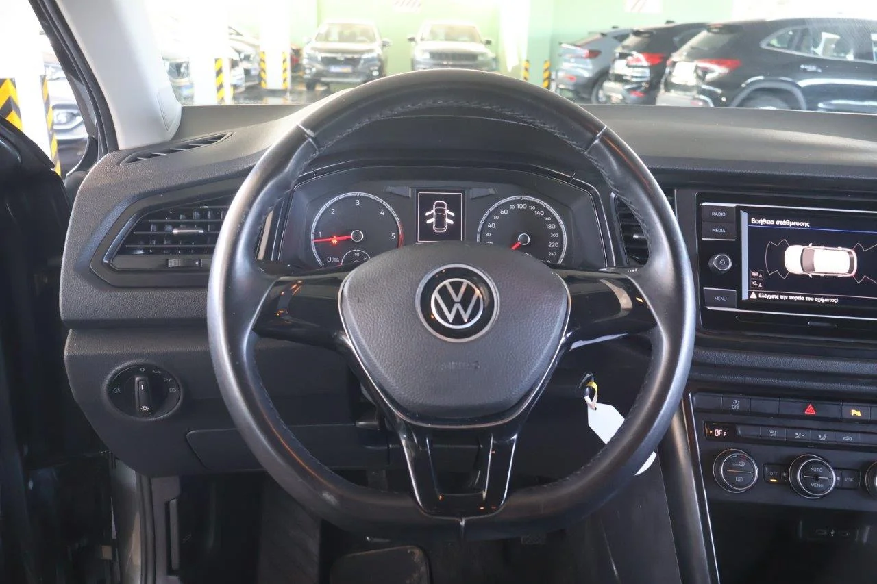 Volkswagen T-Roc - View model 21
