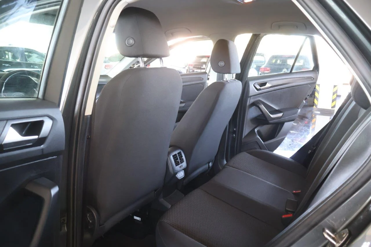 Volkswagen T-Roc - View model 33