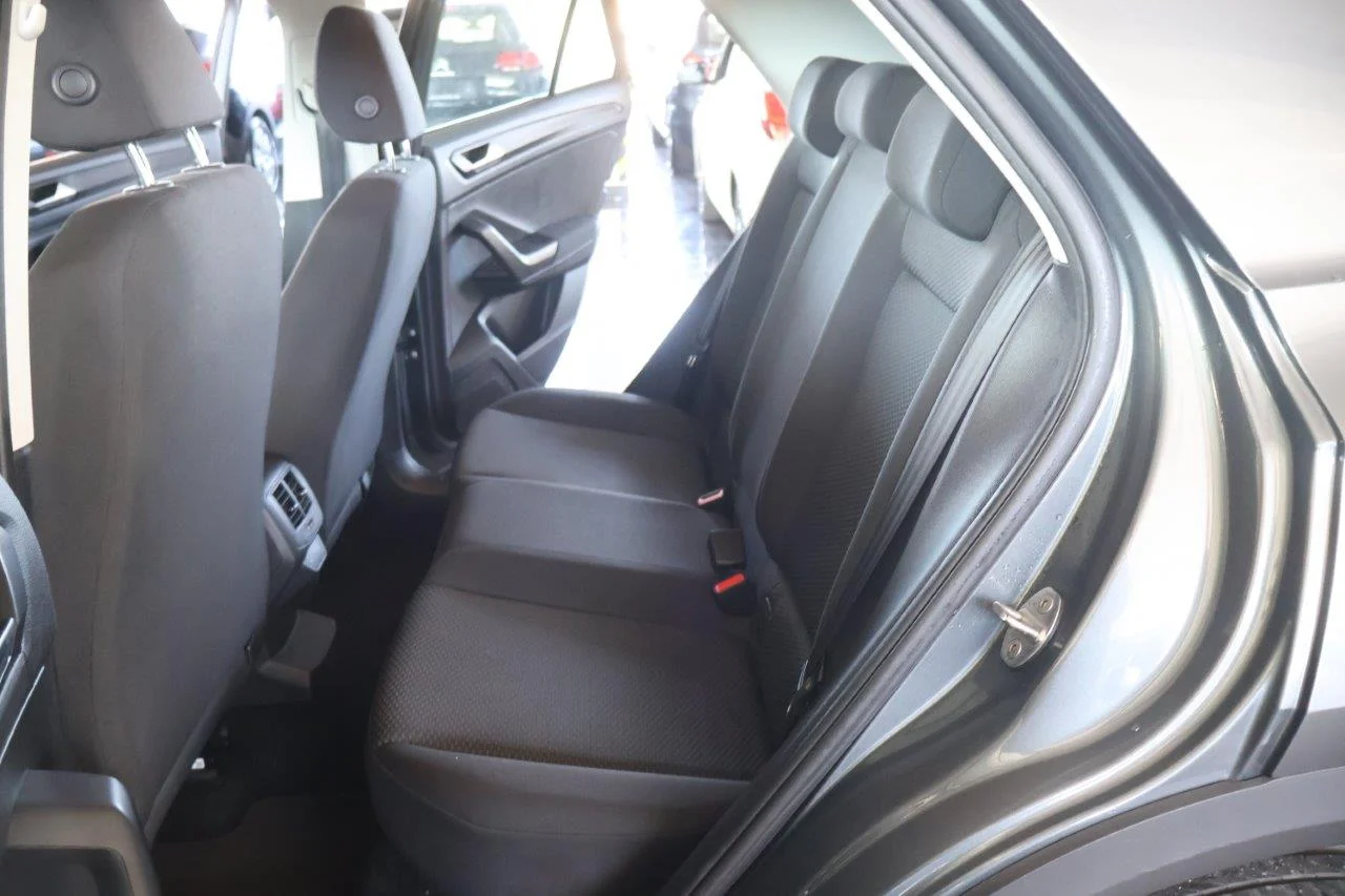 Volkswagen T-Roc - View model 35