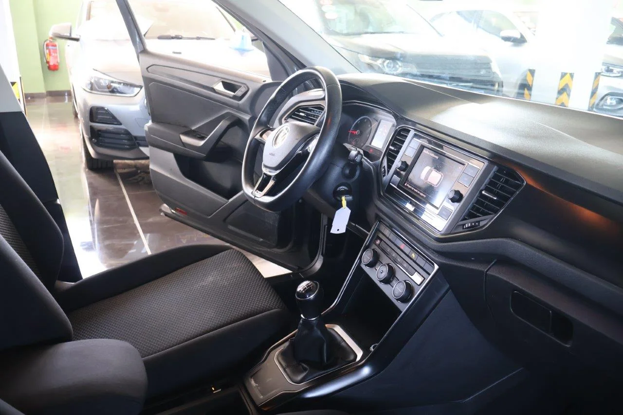 Volkswagen T-Roc - View model 39