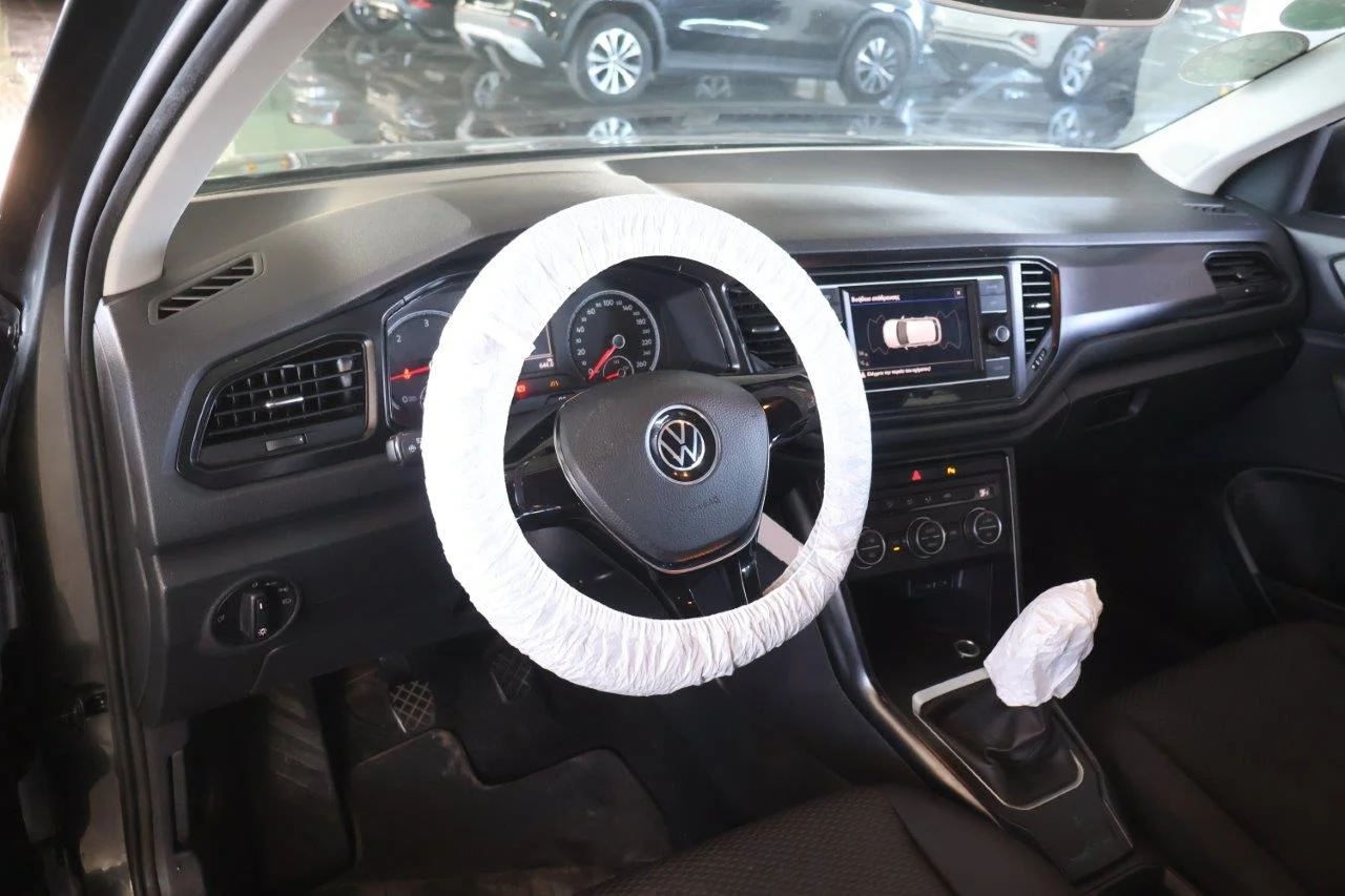 Volkswagen T-Roc - View model 42