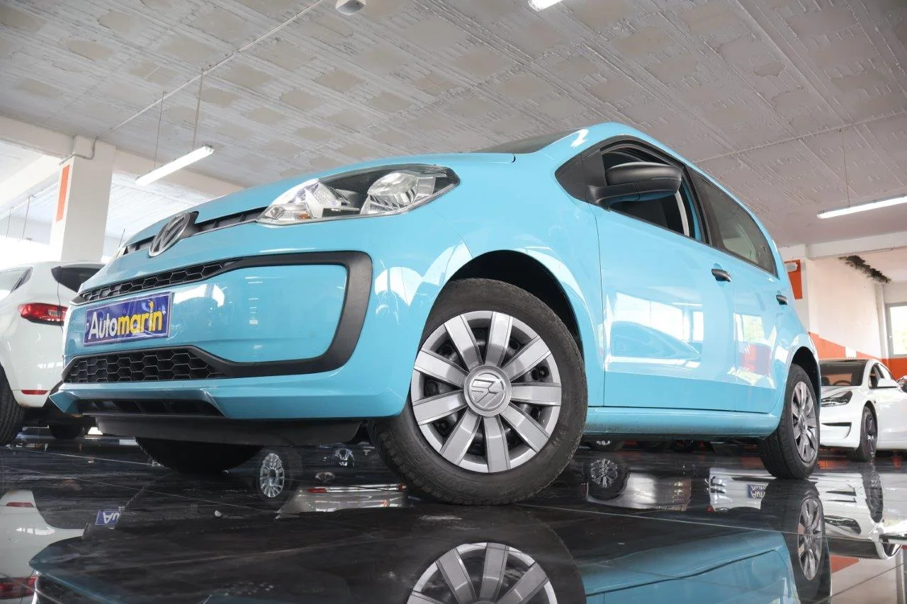 View 2 - Volkswagen Up - 2017