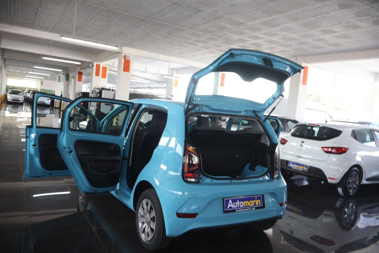 Volkswagen Up - View model 9