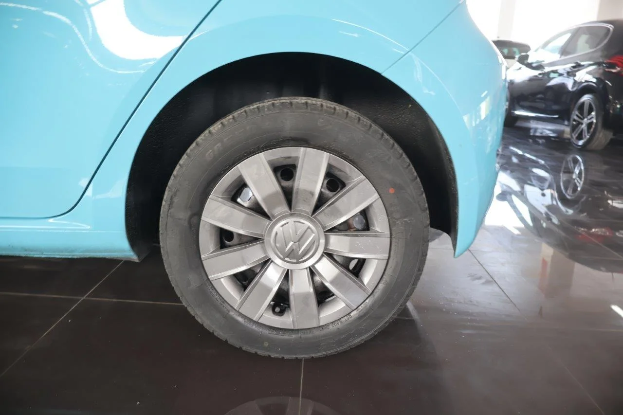Volkswagen Up - View model 12