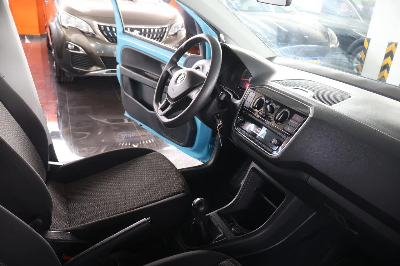 Volkswagen Up - View model 38