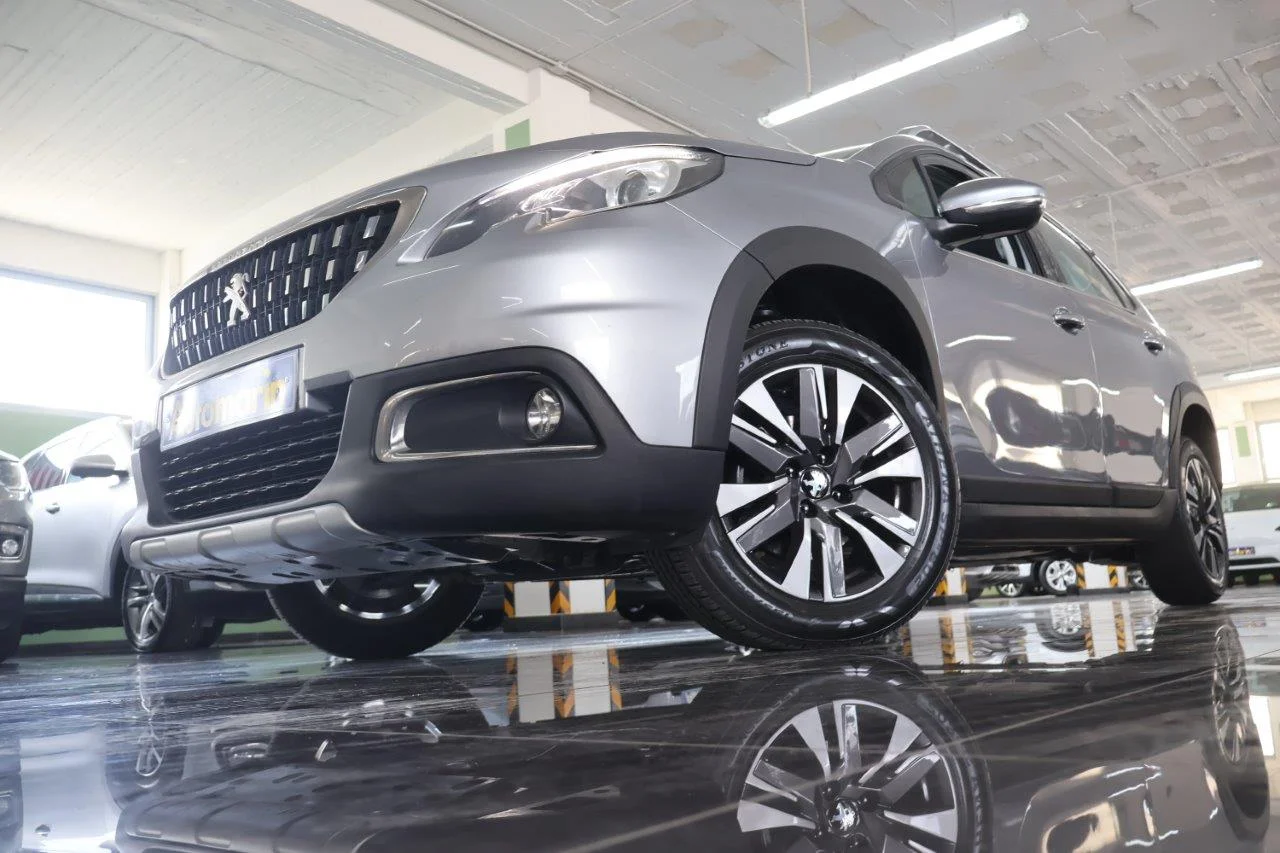 View 2 - Peugeot 2008 - 2017