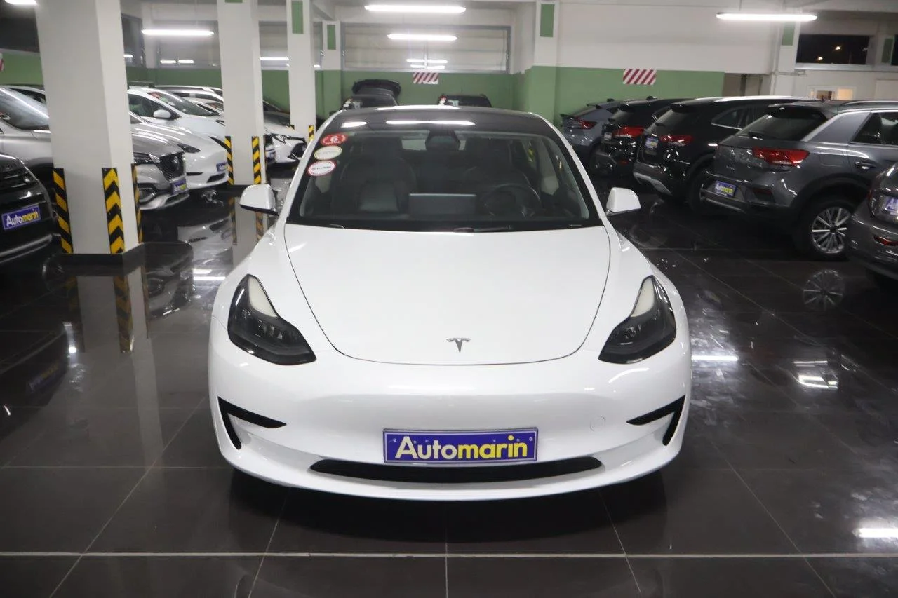 View 3 - Tesla Model 3 - 2021