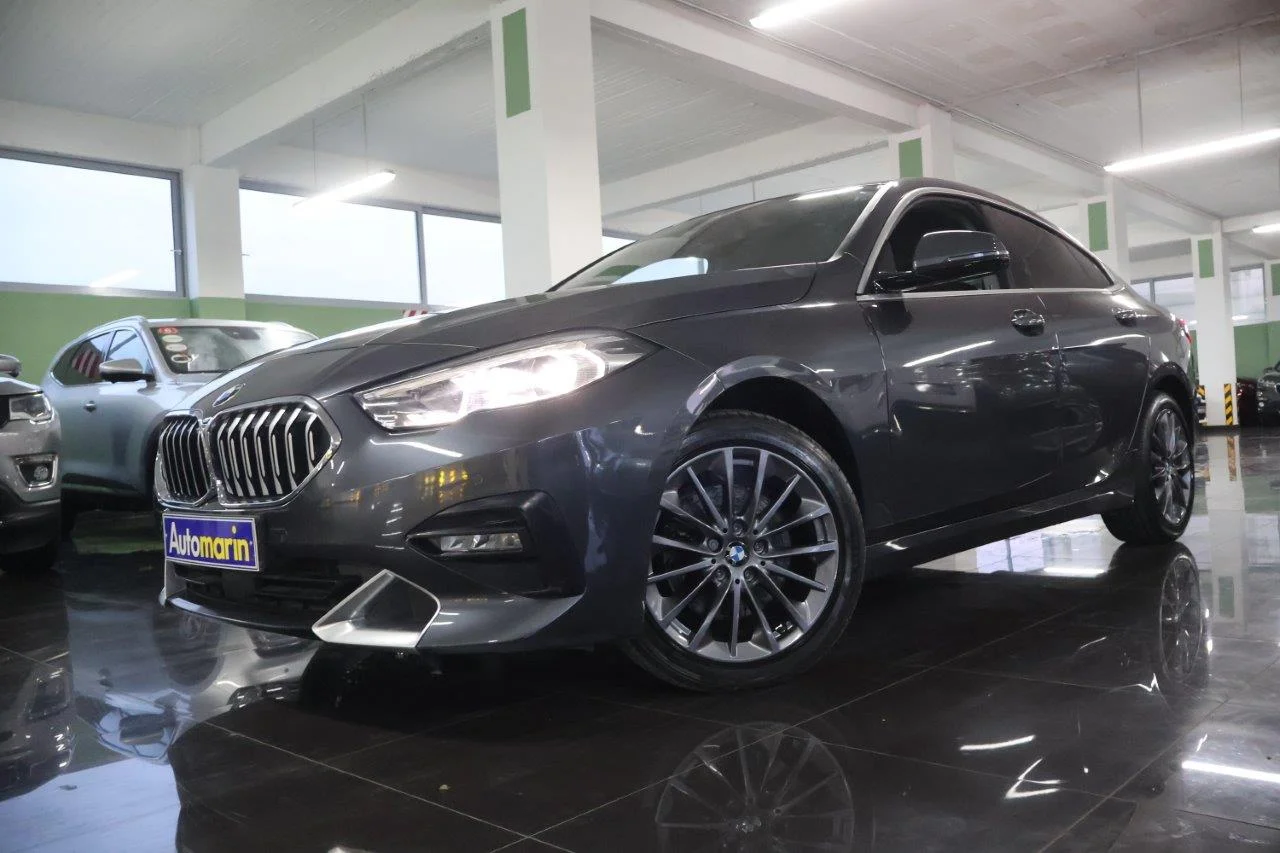 View 1 - Bmw 216 - 2020