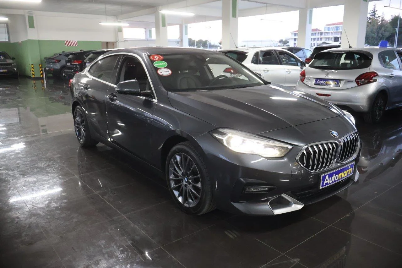 View 4 - Bmw 216 - 2020