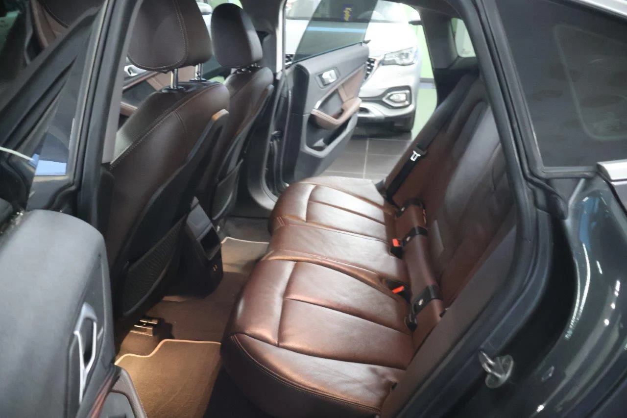 Bmw 216 - View model 39
