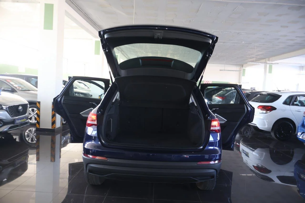 Audi Q3 - View model 8