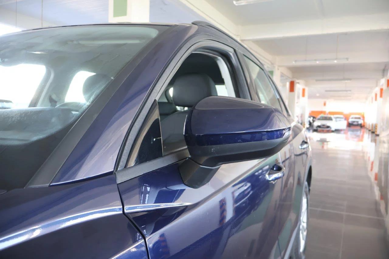 Audi Q3 - View model 13