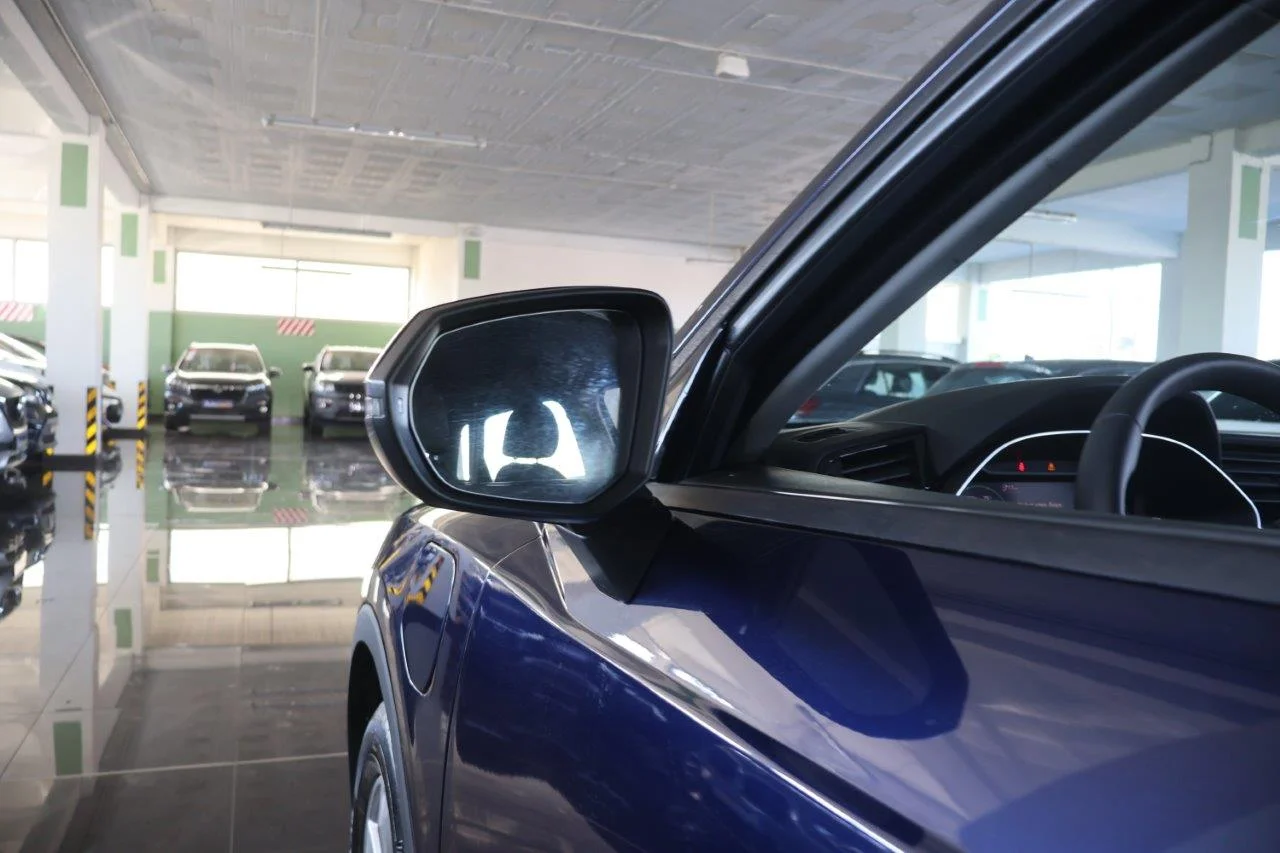 Audi Q3 - View model 14
