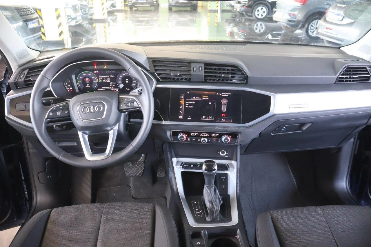 Audi Q3 - View model 20