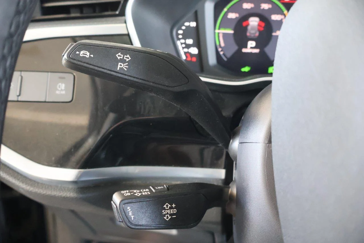 Audi Q3 - View model 29
