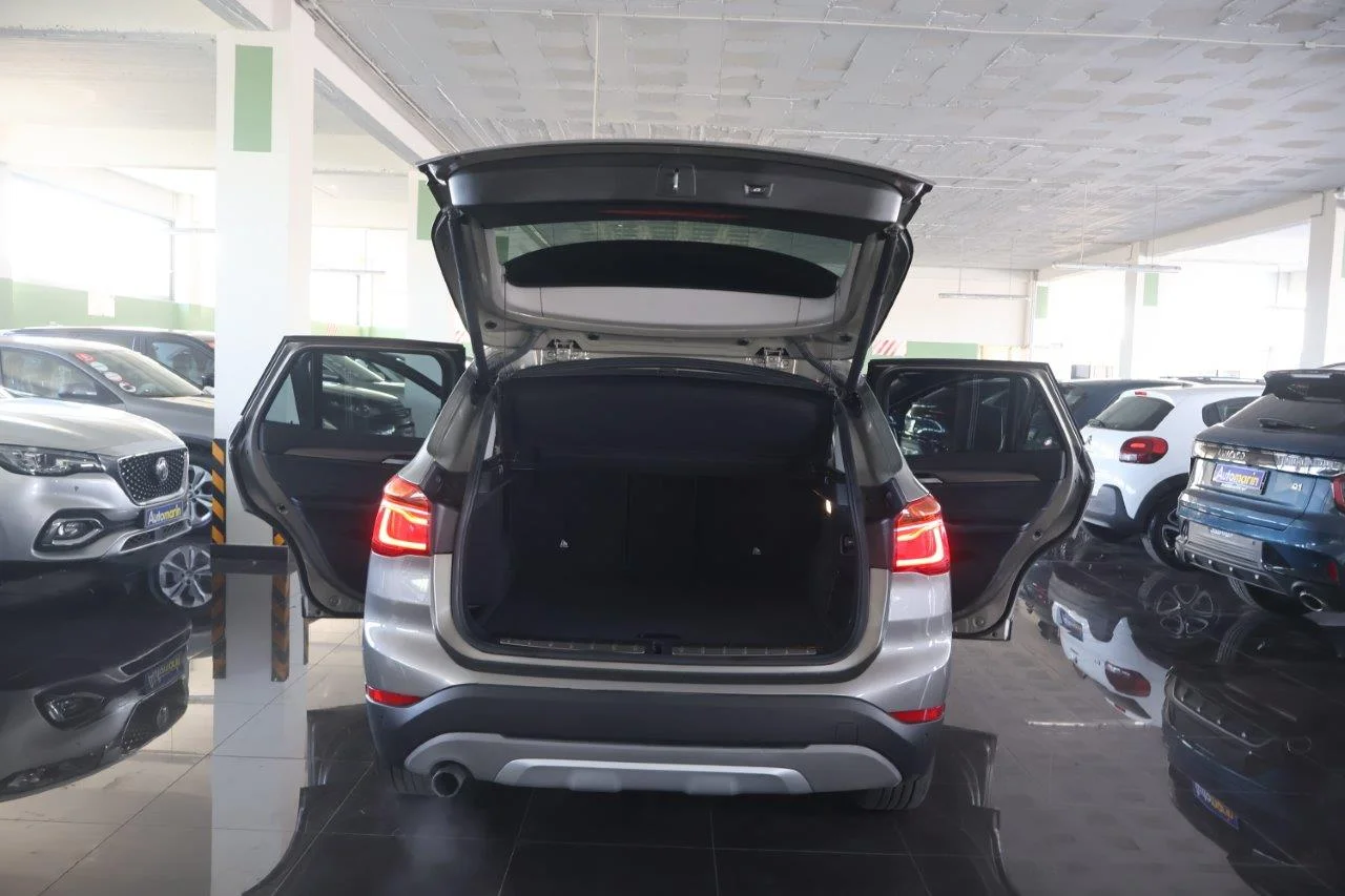 Bmw X1 - View model 8