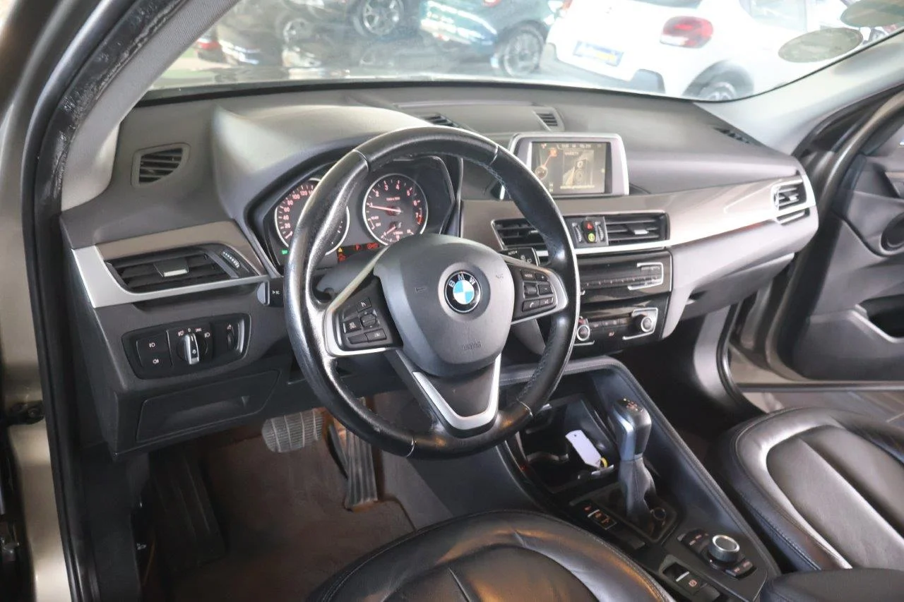 Bmw X1 - View model 28