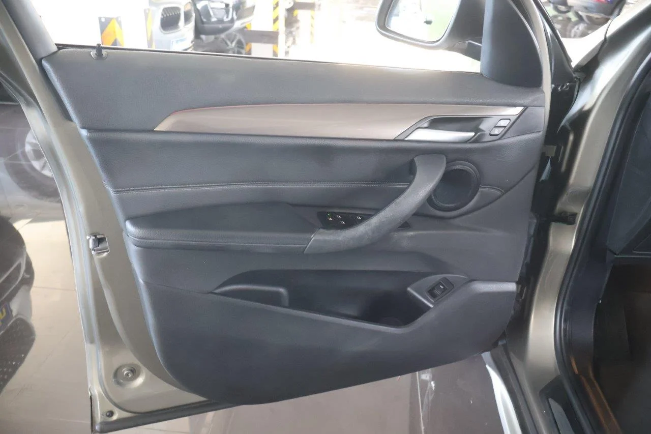 Bmw X1 - View model 33