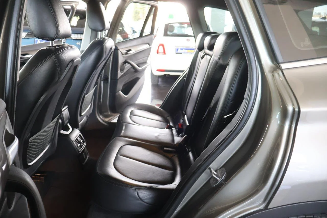Bmw X1 - View model 38