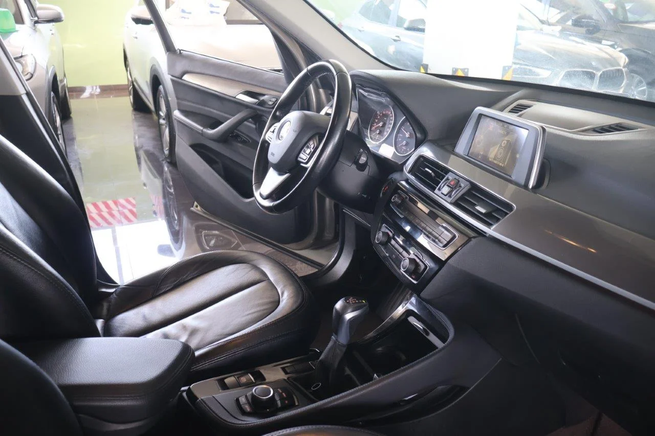 Bmw X1 - View model 42