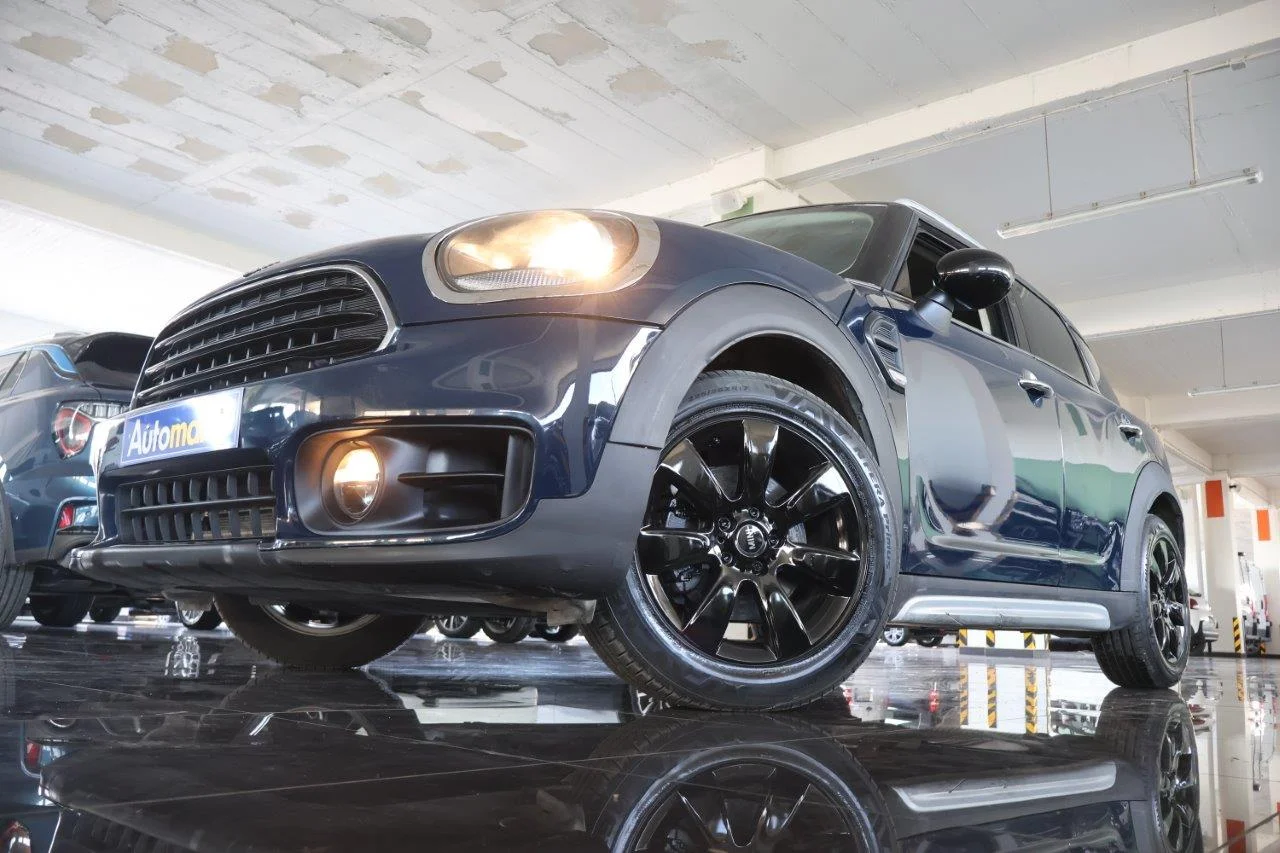 View 2 - Mini Countryman - 2019