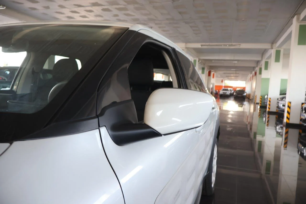 Citroen C4 Cactus - View model 13