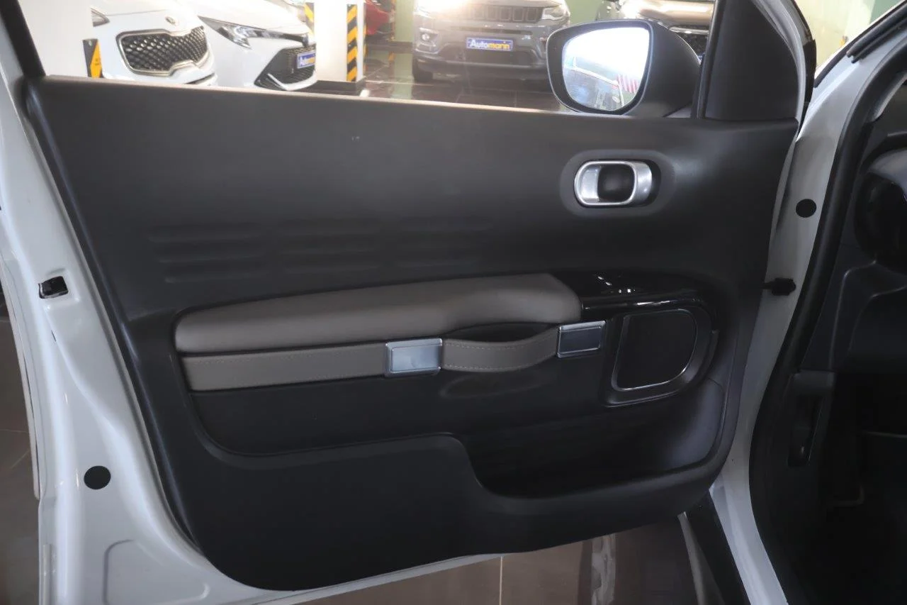 Citroen C4 Cactus - View model 32