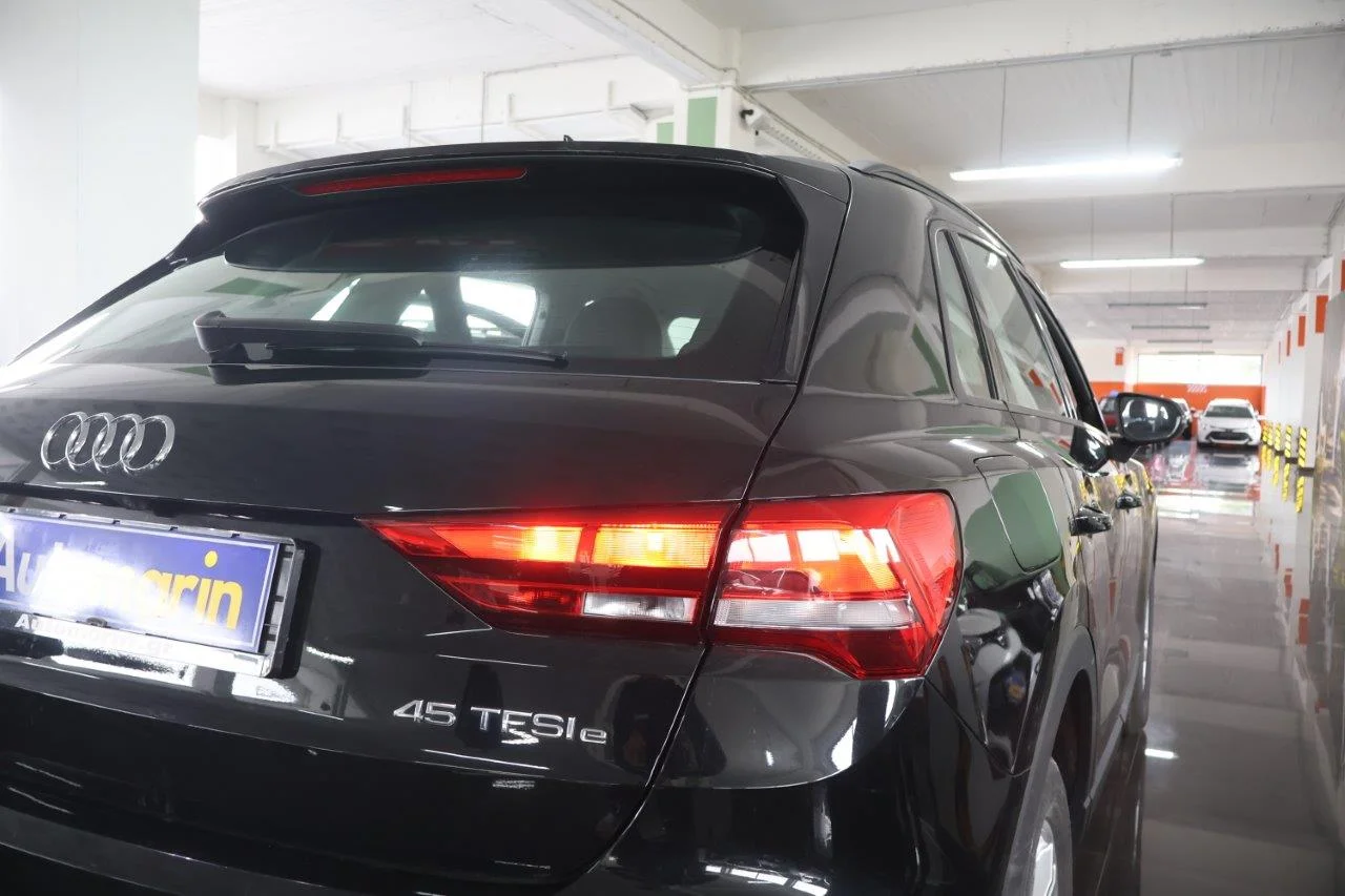 Audi Q3 - View model 10
