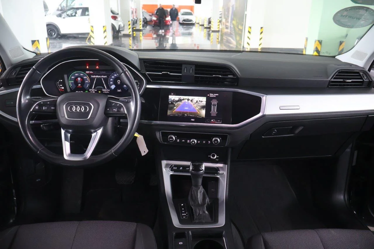 Audi Q3 - View model 20