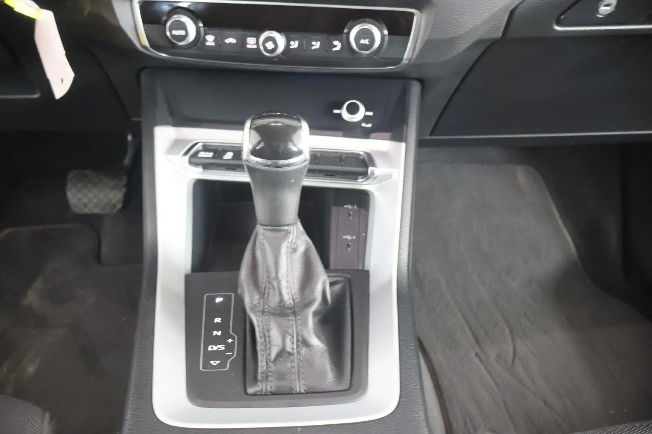 Audi Q3 - View model 24